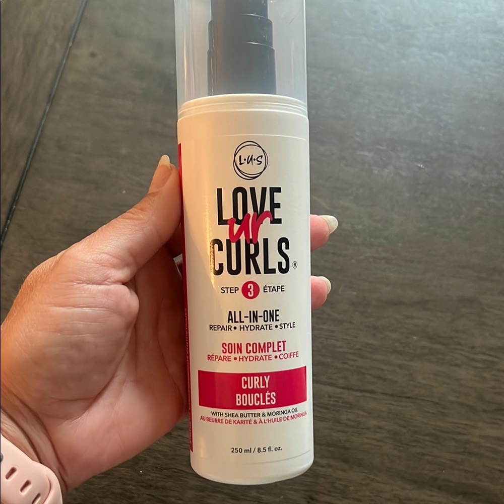 LUS Love Your Curls All-in-One Curly Hair Cream - White and Pink